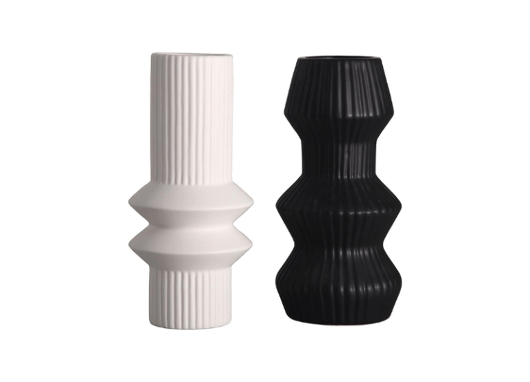 Black & White Vase Set